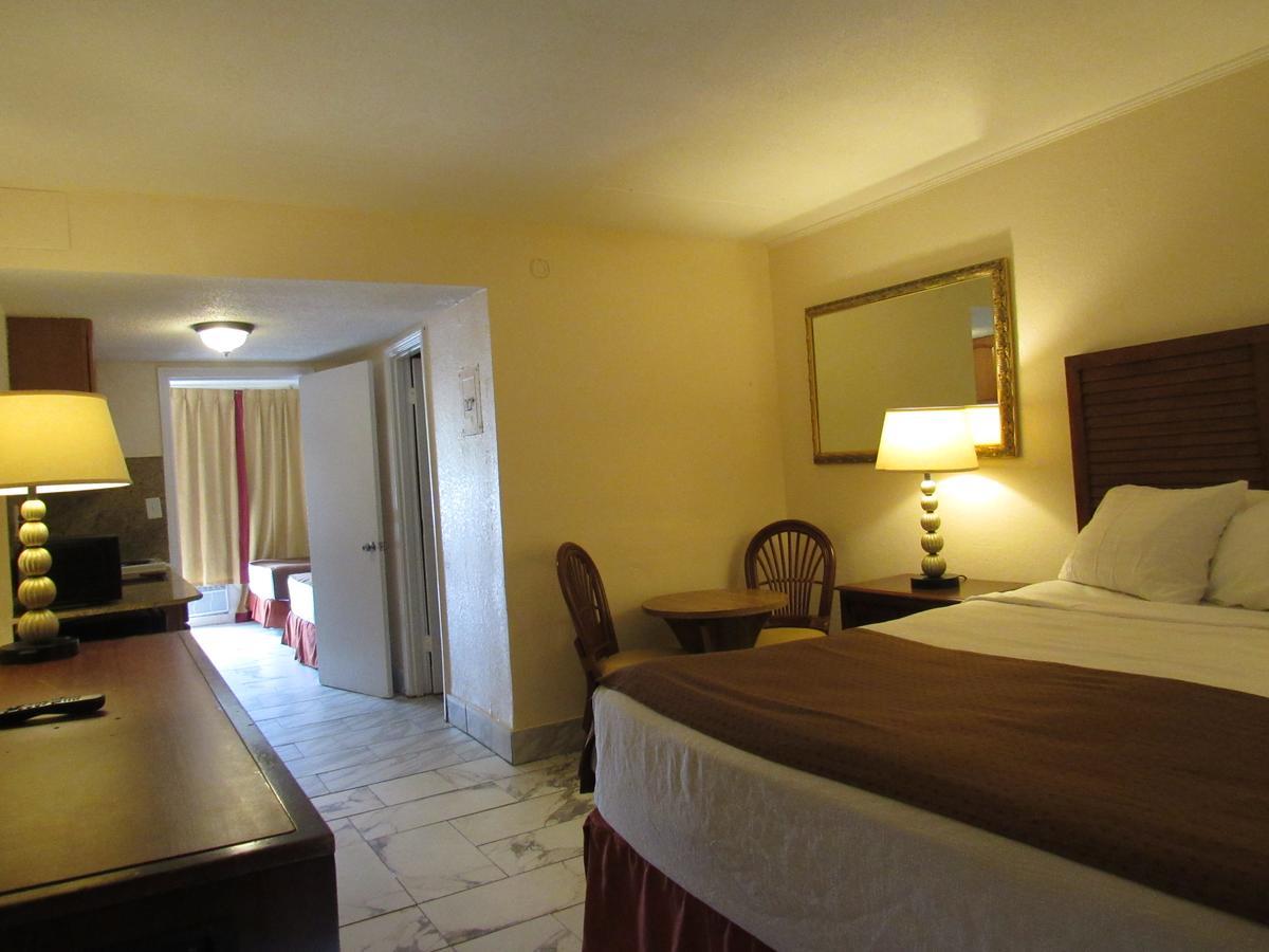 Sea Banks Motor Inn Myrtle Beach Buitenkant foto