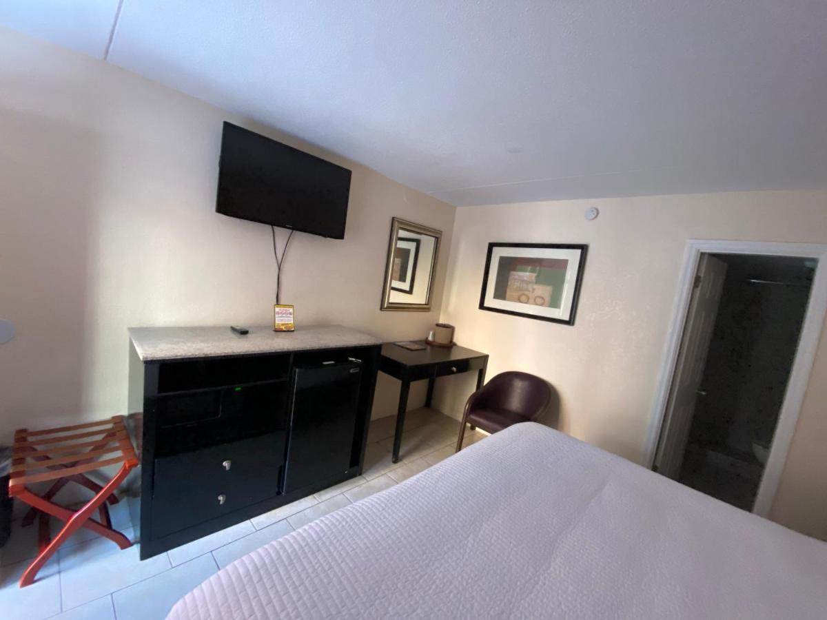 Sea Banks Motor Inn Myrtle Beach Buitenkant foto